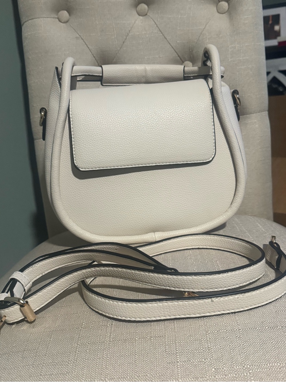 Ello Candace Pebbled Crossbody/Shoulder Bag – Creamy Beige (Preowned)